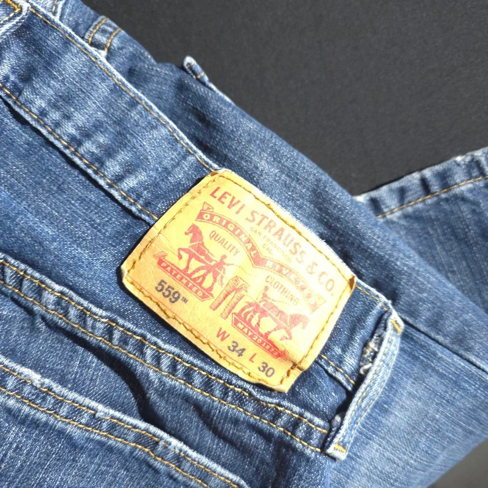 Levis 559 Jeans Mens 34x30 Blue Relaxed Straight Leg Denim Medium Wash Cotton